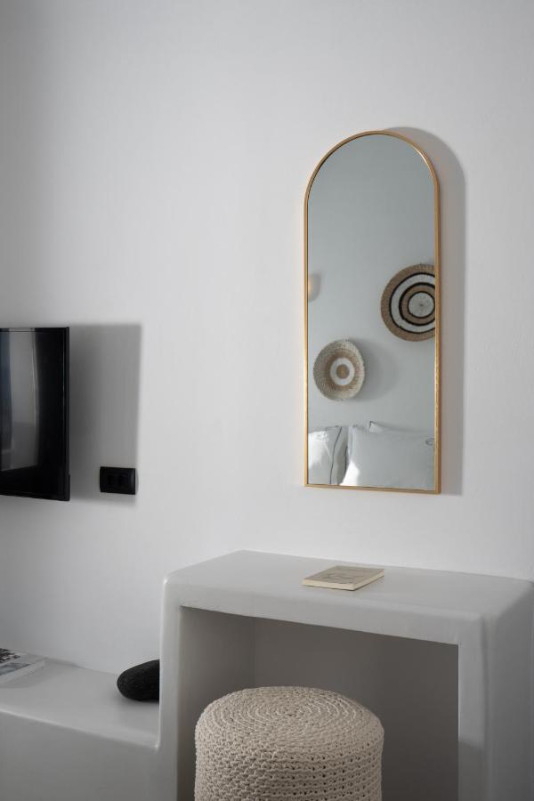 Akri Suites Vourvoúlos Buitenkant foto
