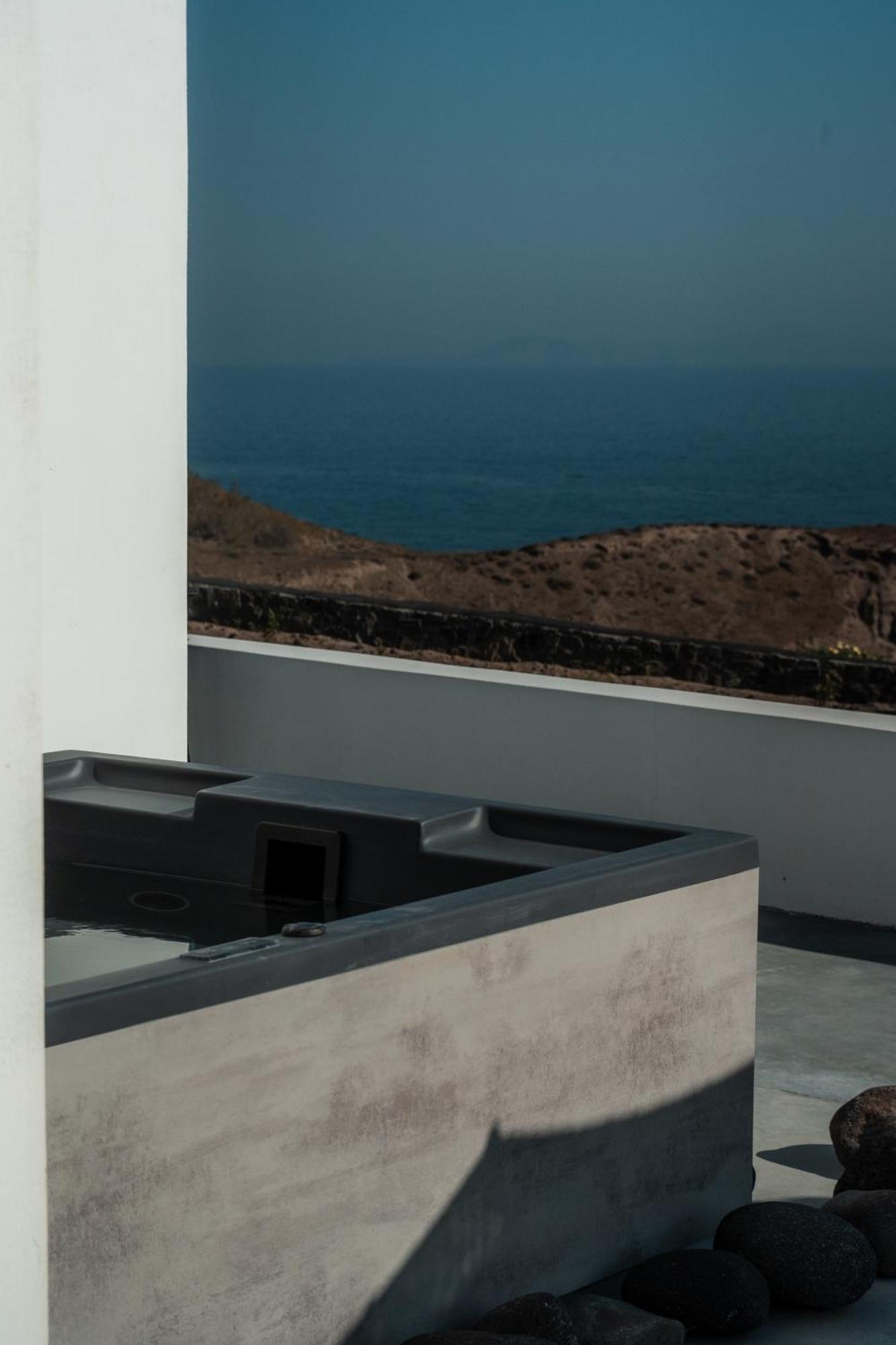 Akri Suites Vourvoúlos Buitenkant foto
